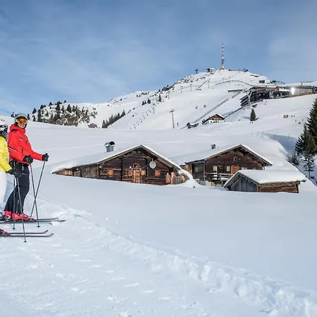 Ski-in-ski-out Asten By Alpine Host Helpers Kitzbuhel