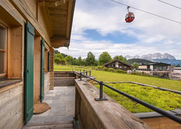 Ski-in-ski-out Asten By Alpine Host Helpers Appartamento Kitzbühel